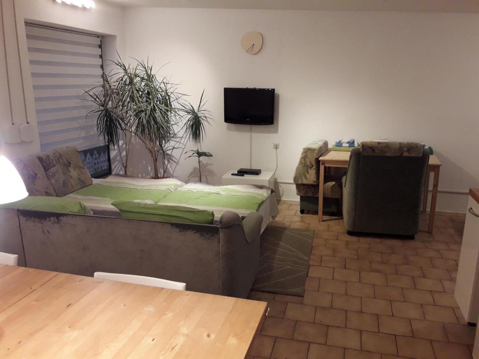 Kleine Ferienwohnung Am Stadtrand Von Leipzig Exterior photo